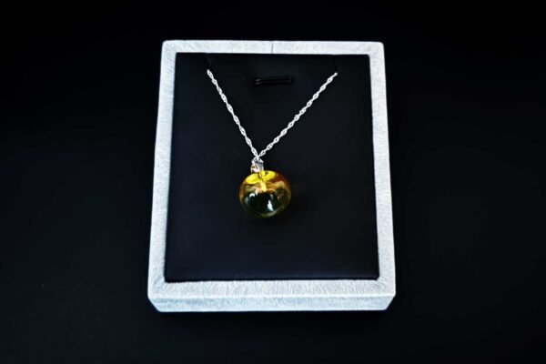 Golden Amber Pendant - Image 2